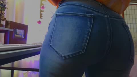 Snapshot of hazel_lyn222 chatting on 12.02.24 Hazel online show from 12.02.24