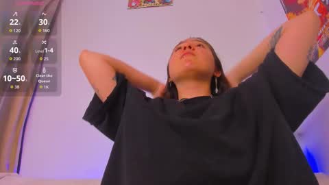 Snapshot of hazel_shy chatting on 02.03.26 Im Hazel online show from 02.03.26