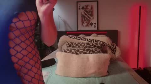 Hazeleo online show from 12.01.25