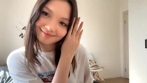 Kira online show from 04.25.26