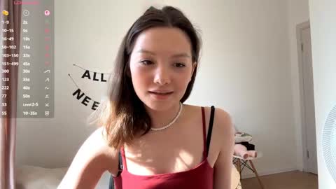 Snapshot of hazelhartshorn chatting on 06.07.26 Kira online show from 06.07.26