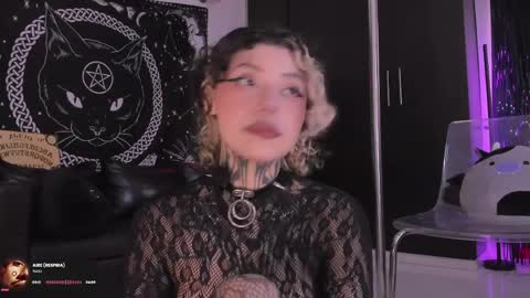 Hazell Witch online show from 04.03.26