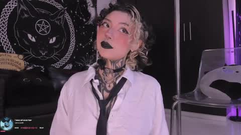 Hazell Witch online show from 04.09.26