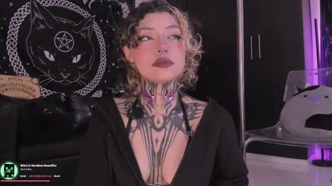 Hazell Witch online show from 04.11.26