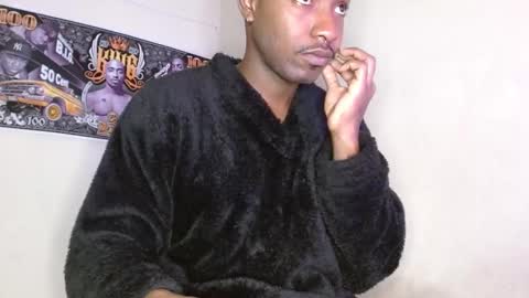 hazlan_420 online show from 09.28.25