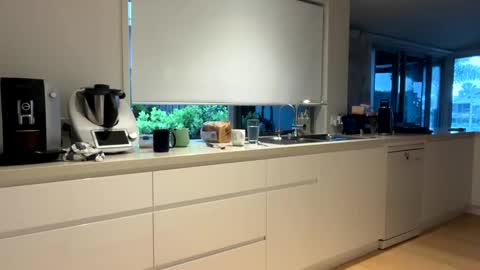 Snapshot of hb2283 chatting on 12.14.24 h babe online show from 12.14.24