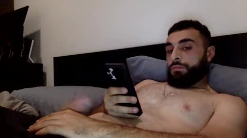 Snapshot of hbabian chatting on 10.22.25 hbabian online show from 10.22.25