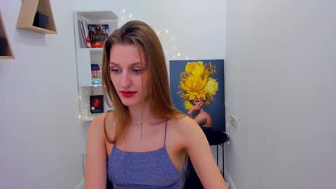 Snapshot of heartedlove_1 chatting on 01.15.25 heartedlove_1 online show from 01.15.25