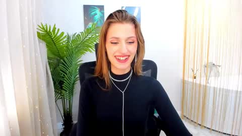 Snapshot of heartedlove_1 chatting on 02.27.25 heartedlove_1 online show from 02.27.25