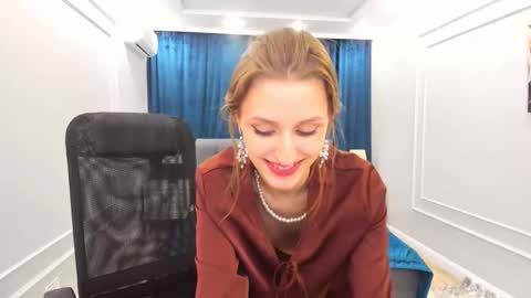 Snapshot of heartedlove_1 chatting on 03.04.25 heartedlove_1 online show from 03.04.25