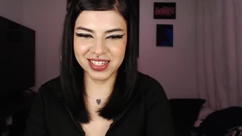 HEATHER DEMONZX   Please help me to reach 100 thumbs up online show from 09.25.25