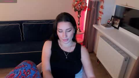 Heaven girl online show from 10.18.25
