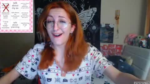 Snapshot of heavenlycreature chatting on 09.25.25 Diana online show from 09.25.25