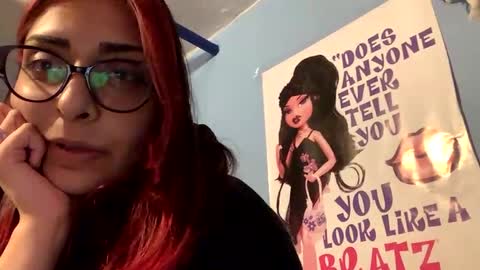 Snapshot of heavensbunny chatting on 01.14.25 heaven the muslim slut online show from 01.14.25