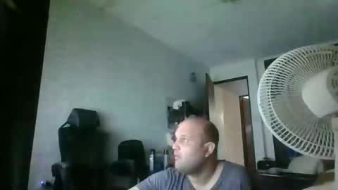 Heavy Rebell online show from 01.17.26