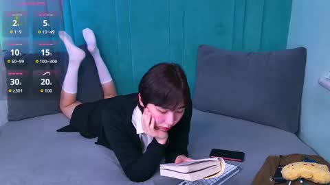 HEEJIN online show from 03.09.26