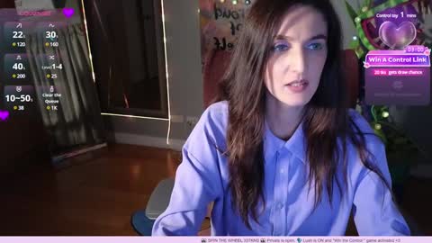 Heidi brunette Foxy red head and Carrie blondie online show from 01.13.25