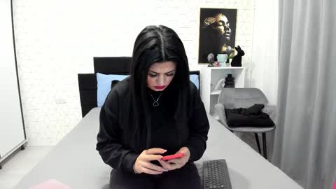 Heidi online show from 02.23.26