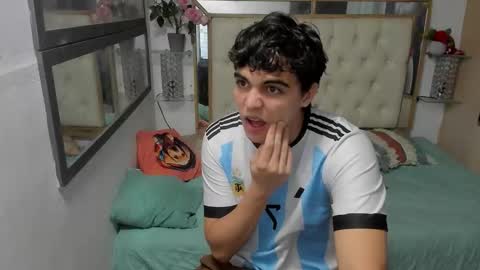 heiker_ online show from 10.22.25