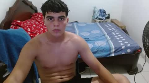 Snapshot of heiker__ chatting on 02.20.26 heiker__ online show from 02.20.26