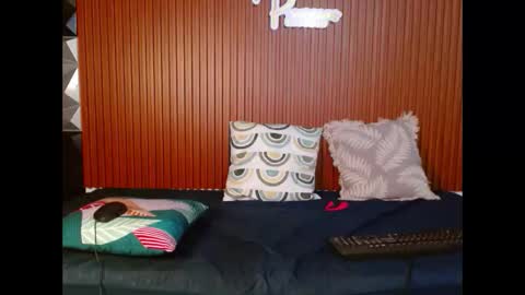 Heily Rose online show from 11.24.25