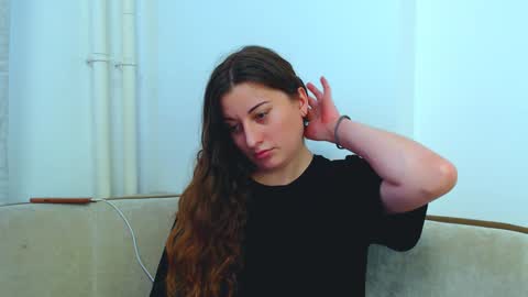 helen_adams_ online show from 01.15.25