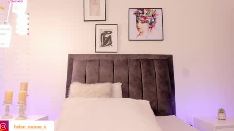 Snapshot of helen_mooree chatting on 01.30.25 Helen online show from 01.30.25