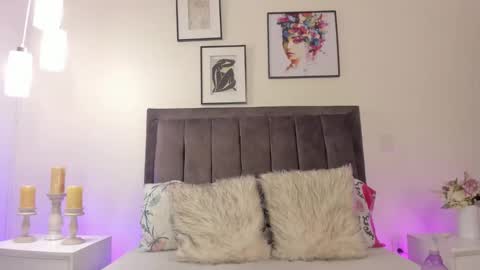 Snapshot of helen_mooree chatting on 02.07.26 Helen online show from 02.07.26