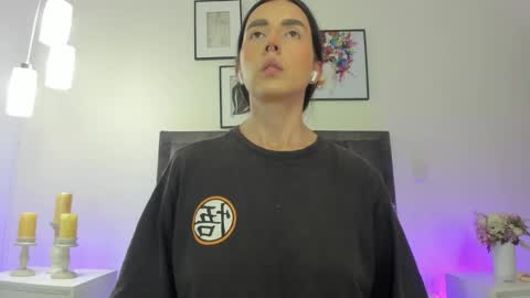 Snapshot of helen_mooree chatting on 02.23.26 Helen online show from 02.23.26