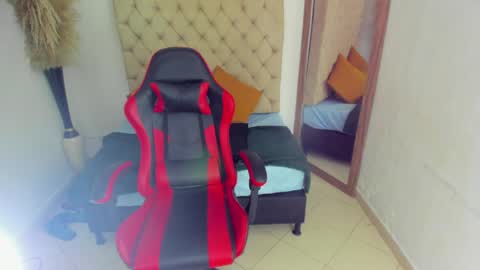 HELENA COPPER online show from 04.07.26