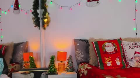 Helena Santos  online show from 12.22.25