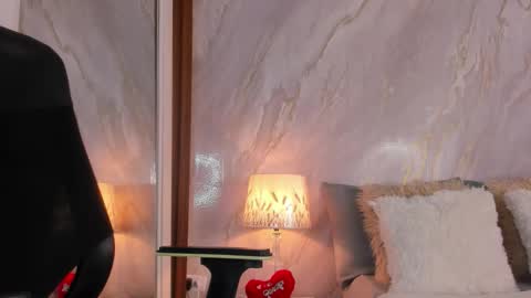 Snapshot of helena_santos01 chatting on 03.06.26 Helena Santos online show from 03.06.26