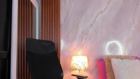 Snapshot of helena_santos01 chatting on 04.08.26 Helena Santos online show from 04.08.26