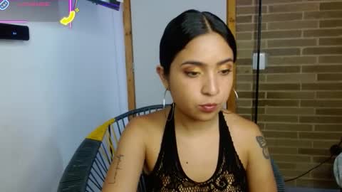 Snapshot of helenacyruss666 chatting on 10.27.25 Only 18 cyrus online show from 10.27.25