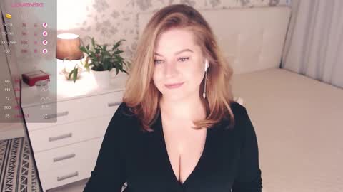 Helena Bonham online show from 10.19.25