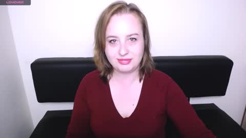 Snapshot of helenbrais chatting on 10.02.25 Helen online show from 10.02.25