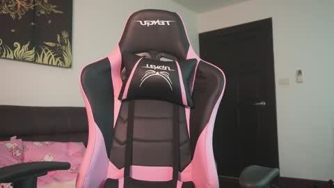 Helenn online show from 04.20.26