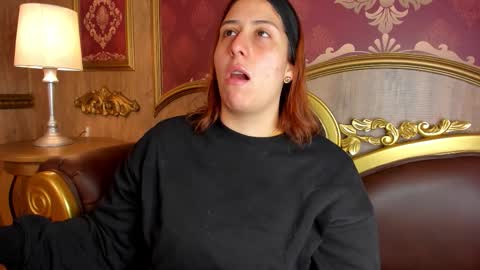 Helen or Hells online show from 12.22.25