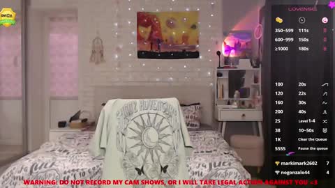 Snapshot of helenundersin chatting on 12.03.24 Helen online show from 12.03.24