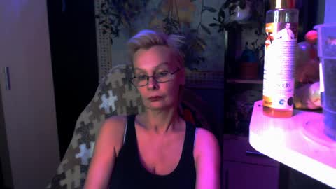 Helga online show from 04.14.26