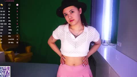 Aurora online show from 04.03.26