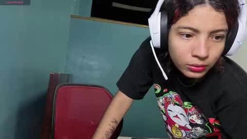 Helia Transfem and Amy online show from 11.16.25