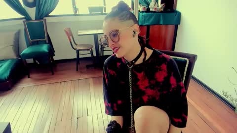 Heliconia online show from 10.22.25