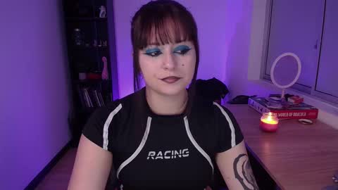 Snapshot of hell_dancer_ chatting on 11.13.25 Lexa online show from 11.13.25