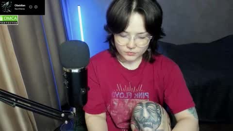 Red online show from 12.04.25