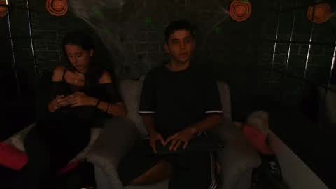 Snapshot of hellanddante_ chatting on 10.30.25 H E L L AND D A N T E online show from 10.30.25