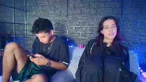 Snapshot of hellanddante_ chatting on 11.21.25 H E L L AND D A N T E online show from 11.21.25