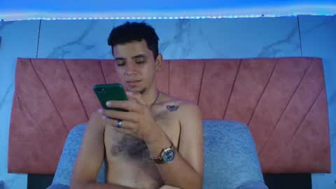 Snapshot of hellanddante_ chatting on 12.05.25 H E L L AND D A N T E online show from 12.05.25