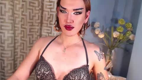 Snapshot of hellatarahathor chatting on 02.25.26 hellatarahathor online show from 02.25.26