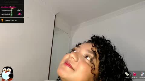 Snapshot of hello_candy chatting on 01.21.25 Candy online show from 01.21.25